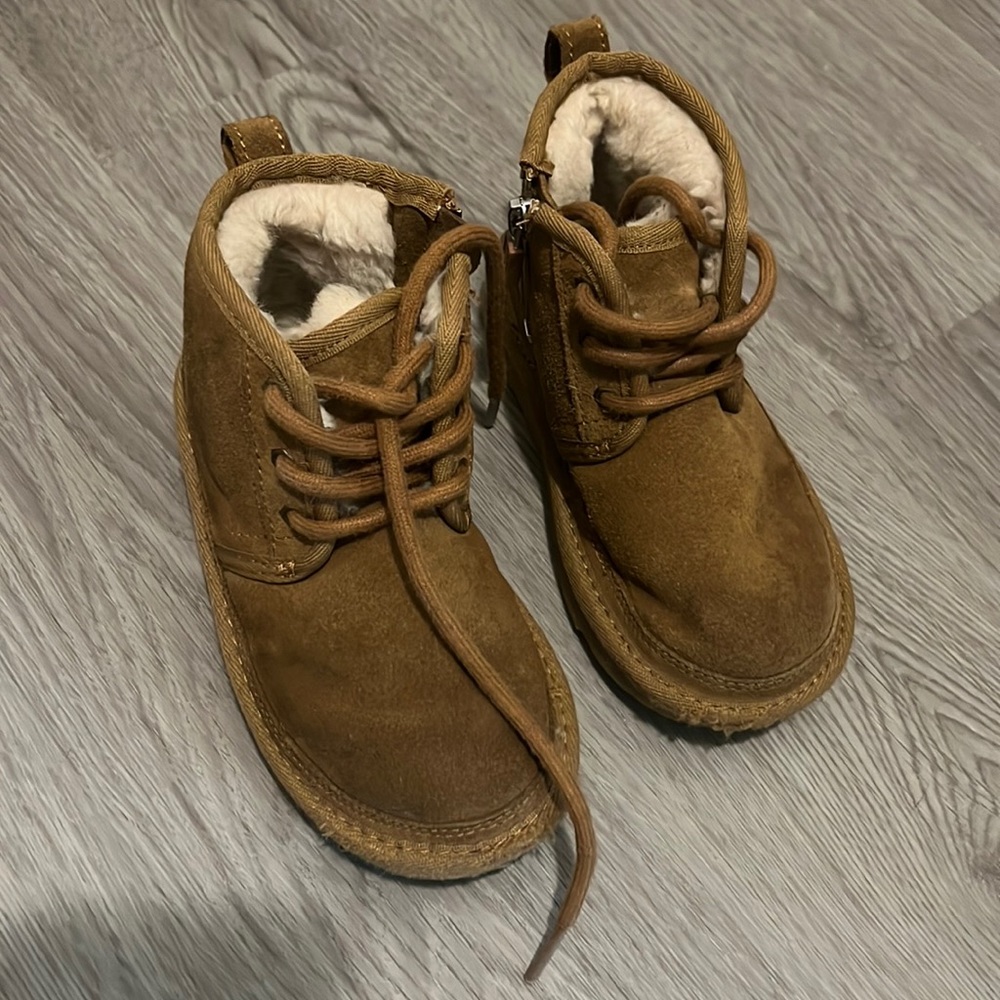 Kids shoes